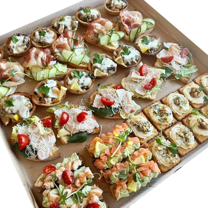 Комбо «Праздничный бокс»