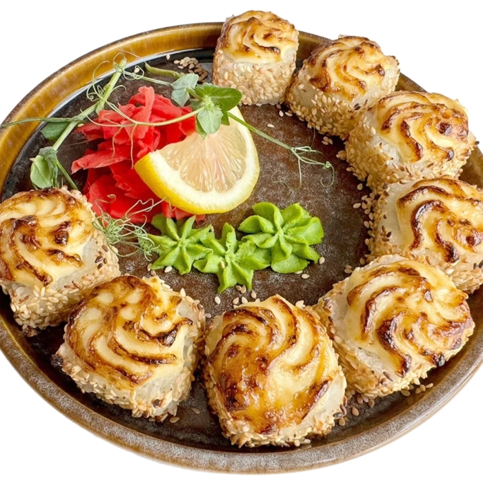 Запечённый ролл с курочкой и ананасом